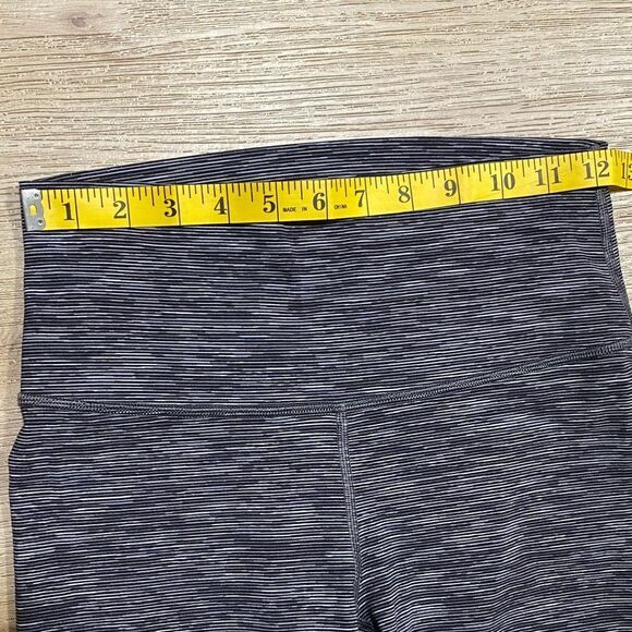 Lululemon‎ Wunder Under High-Rise Tight 25” Luxtreme Size 6 Dark Carbon/Ice Grey - Picture 10 of 14